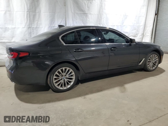 2022 BMW 5 Series 530i xDrive with VIN WBA13BJ06NWX75054, listed as a Copart auction lot 45569625 with 36,098 mi miles and Clean Title. Bid and sale history available at carsss.com. Image 3.