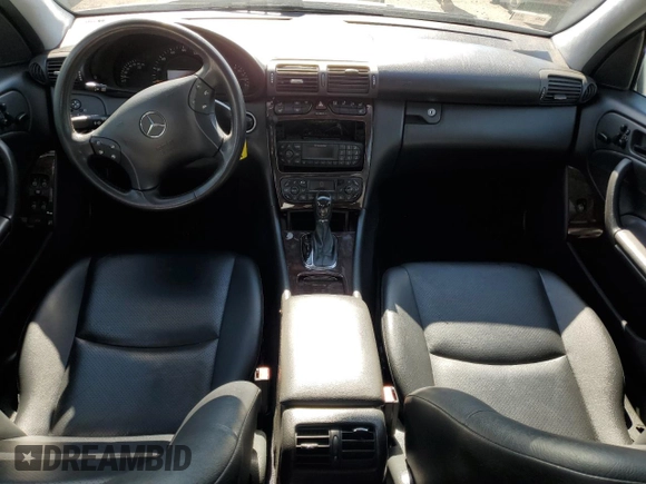 2004 Mercedes-Benz C 320 with VIN WDBRF64J54F538237, listed as a Copart auction lot 75284944 with 123,170 mi miles and Salvage Title. Bid and sale history available at DreamBid. Image 8.