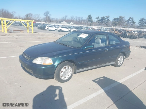 1996 Honda Civic EX with VIN 1HGEJ8140TL005402, listed as a IAAI auction lot 41789197 with 189,421 mi miles. Bid and sale history available at carsss.com. Image 2.