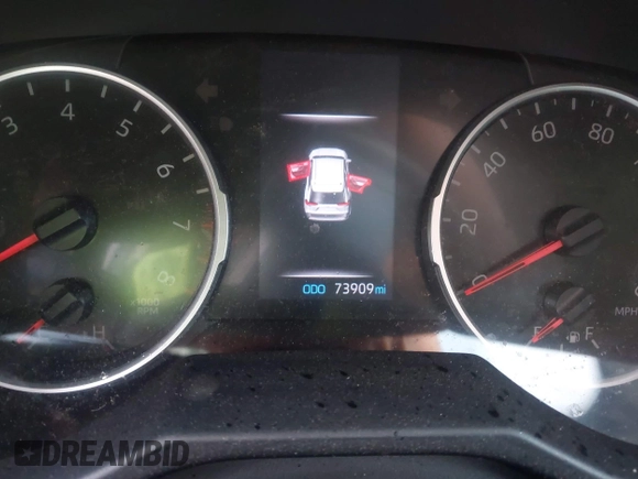 2020 Toyota RAV4 XLE with VIN 2T3P1RFV4LC090760, listed as a IAAI auction lot 42145099 with 73,909 mi miles and . Bid and sale history available at DreamBid. Image 14.