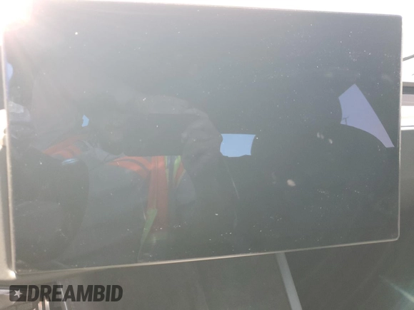 2023 Tesla Model S z VIN 5YJSA1E58PF500032, wystawiony jako Copart lot #57532955 z przebiegiem Nie podano mil oraz Szkoda całkowita • Salvage title. Historia ofert i sprzedaży dostępna na DreamBid. Obrazek 9.