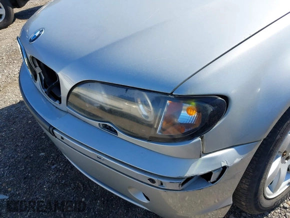 2003 BMW 3 Series 325xi with VIN WBAEU33443PM57946, listed as a IAAI auction lot 42305280 with Not provided miles and . Bid and sale history available at DreamBid. Image 6.