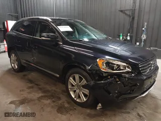 2017 Volvo XC60 Inscription with VIN YV440MRU1H2181122, listed as a IAAI auction lot 41470942 with 77,944 mi miles. Bid and sale history available at carsss.com. Image 1.