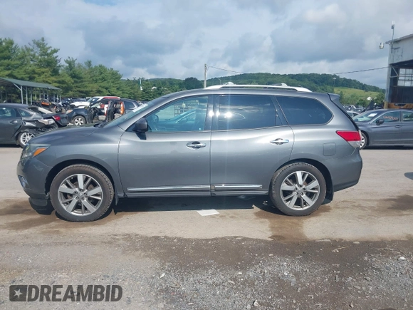 2016 Nissan Pathfinder SL with VIN 5N1AR2MM5GC613495, listed as a IAAI auction lot 42670313 with 84,118 mi miles and . Bid and sale history available at DreamBid. Image 14.