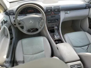 2004 Mercedes-Benz C 320 with VIN WDBRF64J24F545033, listed as a Copart auction lot 87768455 with 217,094 mi miles and Salvage Title. Bid and sale history available at DreamBid. Image 8.