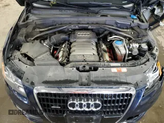 2010 Audi Q5 Prestige z VIN WA1VKAFP0AA009068, wystawiony jako Copart lot #58255995 z przebiegiem 134 075 mil mil oraz Szkoda całkowita • Salvage title. Historia ofert i sprzedaży dostępna na DreamBid. Obrazek 12.
