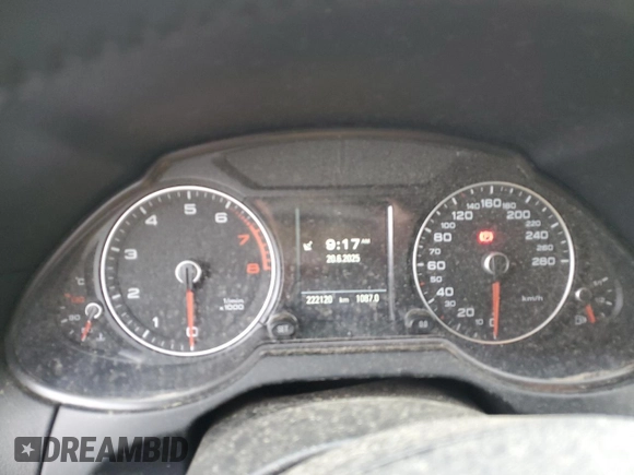 2013 Audi Q5 Premium z VIN WA1LFCFP2DA063385, wystawiony jako Copart lot #61496975 z przebiegiem 222 120 mil mil oraz Szkoda całkowita • Salvage title. Historia ofert i sprzedaży dostępna na DreamBid. Obrazek 9.