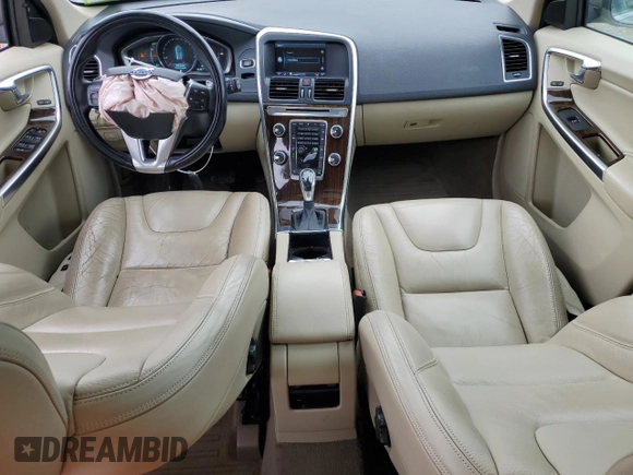 2014 Volvo XC60 R-Design Premier Plus with VIN YV4902DZ3E2539782, listed as a Copart auction lot 50955235 with 217,089 mi miles and Salvage Title. Bid and sale history available at DreamBid. Image 8.