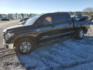 2021 Toyota Tundra 2WD SR5 with VIN 5TFEY5F10MX277384, listed as a Copart auction lot 45045655 with 83,880 mi miles and Salvage Title. Bid and sale history available at carsss.com. Image 1.