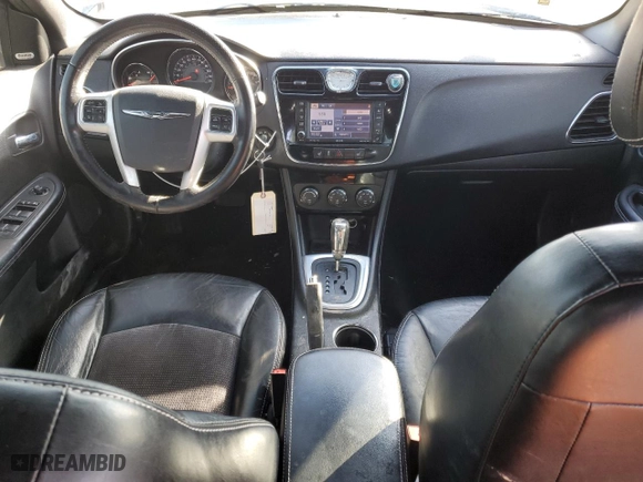 2011 Chrysler 200 S with VIN 1C3BC8FG1BN567573, listed as a Copart auction lot 43625365 with 125,302 mi miles and Salvage Title. Bid and sale history available at carsss.com. Image 8.