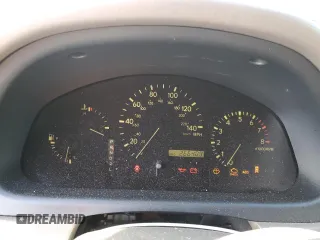 2000 Lexus RX 300 with VIN JT6GF10U7Y0062133, listed as a Copart auction lot 47212985 with 266,409 mi miles and Salvage Title. Bid and sale history available at carsss.com. Image 9.