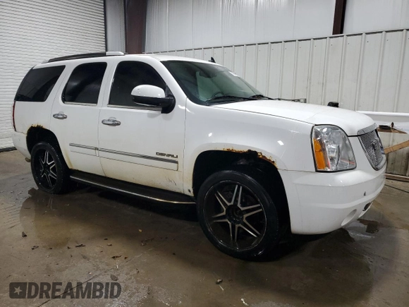 2010 GMC Yukon Denali with VIN 1GKUKEEF3AR248654, listed as a Copart auction lot 73809884 with 180,610 mi miles and Clean Title. Bid and sale history available at carsss.com. Image 4.