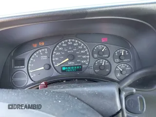 1999 Chevrolet Silverado 1500 with VIN 1GCEC14WXXZ134280, listed as a IAAI auction lot 42040163 with 292,234 mi miles. Bid and sale history available at carsss.com. Image 7.