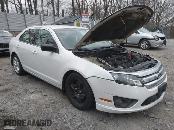 2011 Ford Fusion SE with VIN 3FAHP0HA4BR200111, listed as a IAAI auction lot 41843044 with 163,784 mi miles. Bid and sale history available at carsss.com. Image 6.