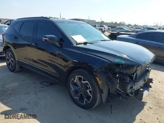 2022 Chevrolet Blazer RS with VIN 3GNKBERS2NS185275, listed as a IAAI auction lot 41687369 with 43,695 mi miles. Bid and sale history available at carsss.com. Image 1.