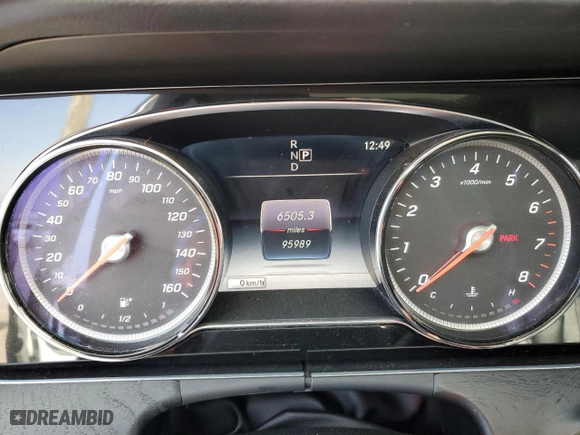 2017 Mercedes-Benz E-Class E 300 Luxury with VIN WDDZF4KB2HA112001, listed as a Copart auction lot 45284025 with NaN miles and Salvage Title. Bid and sale history available at carsss.com. Image 9.