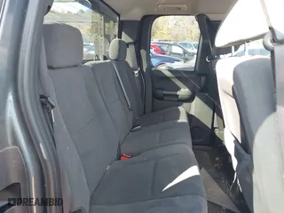 2008 Chevrolet Silverado 1500 LT w/1LT with VIN 2GCEC19J281258809, listed as a IAAI auction lot 40894258 with 297,614 mi miles. Bid and sale history available at carsss.com. Image 8.