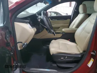 2017 Cadillac XT5 FWD with VIN 1GYKNARS6HZ193356, listed as a Copart auction lot 58356665 with 122,606 mi miles and Salvage title. Bid and sale history available at DreamBid. Image 7.