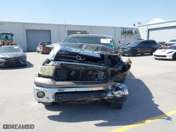 2008 Toyota Tundra 2WD Truck with VIN 5TFEV541X8X042976, listed as a IAAI auction lot 38569607 with 202,791 mi miles. Bid and sale history available at carsss.com. Image 6.