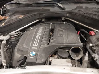2012 BMW X5 35i with VIN 5UXZV4C50CL757568, listed as a IAAI auction lot 41315024 with 166,825 mi miles and . Bid and sale history available at DreamBid. Image 10.