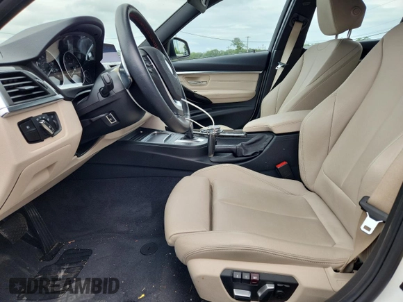2016 BMW 3 Series 328i xDrive with VIN WBA8E3G57GNU38693, listed as a Copart auction lot 65817895 with 24,947 mi miles and Salvage title. Bid and sale history available at DreamBid. Image 7.