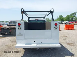 2006 Ford F-350 с VIN 1FDSF30566EB51324, выставлен на аукционе IAAI как лот 42016661 с пробегом 120 257 миль миль и . История ставок и продаж доступна на DreamBid. Изображение 15.