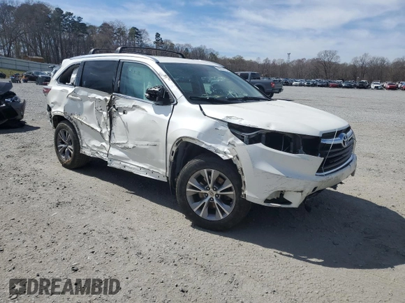 2015 Toyota Highlander XLE z VIN 5TDJKRFH4FS121555, wystawiony jako Copart lot #49957815 z przebiegiem 159 268 mil mil oraz Szkoda całkowita • Salvage title. Historia ofert i sprzedaży dostępna na DreamBid. Obrazek 4.