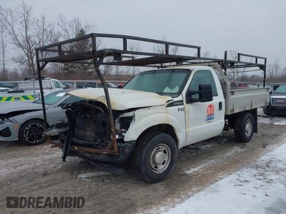 2012 Ford F-250 XL z VIN 1FDBF2A61CEA82989, wystawiony jako IAAI lot #41554078 z przebiegiem 257 846 mil mil oraz . Historia ofert i sprzedaży dostępna na DreamBid. Obrazek 17.