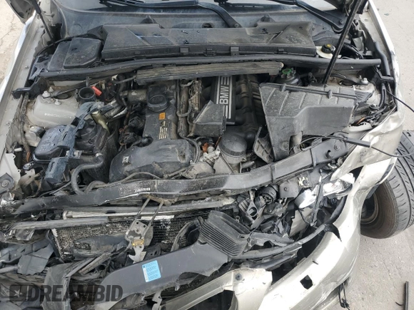 2009 BMW 3 Series 328i xDrive с VIN WBAPK73599A452946, выставлен на аукционе Copart как лот 60705375 с пробегом 179 321 миль миль и Списание • Salvage title. История ставок и продаж доступна на DreamBid. Изображение 11.