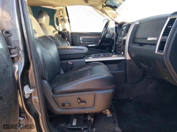 2015 Ram 2500 Laramie with VIN 3C6UR5FL5FG696484, listed as a Copart auction lot 86788214 with 170,909 mi miles and Salvage Title. Bid and sale history available at carsss.com. Image 7.