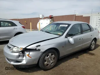 2001 Saturn LS z VIN 1G8JW54R01Y528238, wystawiony jako Copart lot #50344355 z przebiegiem 90 854 mil mil oraz Szkody całkowita. Historia ofert i sprzedaży dostępna na DreamBid. Obrazek 1.