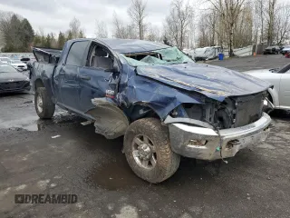 2011 Ram 2500 Laramie Longhorn z VIN 3D7UT2HL0BG637008, wystawiony jako Copart lot #48392745 z przebiegiem Nie podano mil oraz Szkoda całkowita • Salvage title. Historia ofert i sprzedaży dostępna na DreamBid. Obrazek 4.