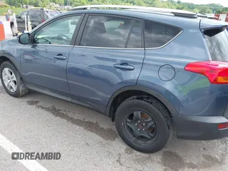 2013 Toyota RAV4 LE с VIN 2T3BFREV3DW106802, выставлен на аукционе IAAI как лот 42246292 с пробегом 201 685 миль миль и . История ставок и продаж доступна на DreamBid. Изображение 17.