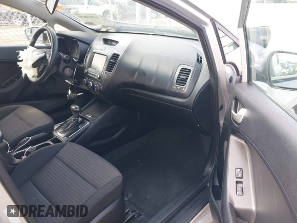 2018 Kia Forte LX with VIN 3KPFL4A77JE274020, listed as a IAAI auction lot 41919650 with 94,568 mi miles and . Bid and sale history available at DreamBid. Image 5.