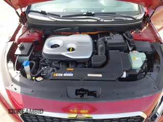 2016 Hyundai Sonata Hybrid SE with VIN KMHE24L18GA026079, listed as a IAAI auction lot 42051741 with 116,076 mi miles. Bid and sale history available at carsss.com. Image 10.