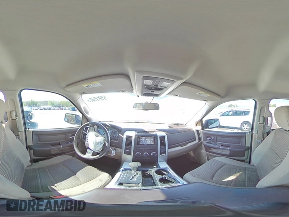 2012 Ram 1500 Outdoorsman z VIN 1C6RD7LT0CS308117, wystawiony jako Copart lot #55995885 z przebiegiem 122 387 mil mil oraz Szkoda całkowita • Salvage title. Historia ofert i sprzedaży dostępna na DreamBid. Obrazek 14.