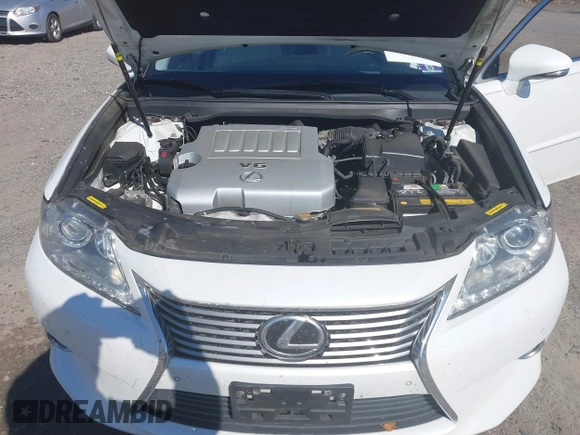 2013 Lexus ES 4dr Sdn with VIN JTHBK1GGXD2077804, listed as a IAAI auction lot 41748571 with 88,000 mi miles. Bid and sale history available at carsss.com. Image 10.