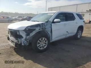 2023 Chevrolet Traverse LS z VIN 1GNERFKW7PJ246863, wystawiony jako Copart lot #65046385 z przebiegiem 57 675 mil mil oraz Szkoda całkowita • Salvage title. Historia ofert i sprzedaży dostępna na DreamBid. Obrazek 1.