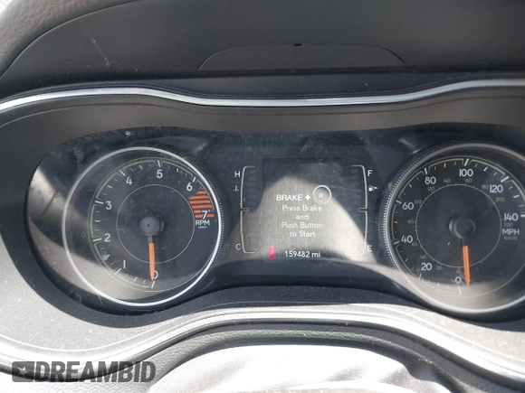 2019 Jeep Cherokee Latitude Plus z VIN 1C4PJMLB5KD474859, wystawiony jako IAAI lot #41990780 z przebiegiem 159 482 mil mil oraz . Historia ofert i sprzedaży dostępna na DreamBid. Obrazek 7.