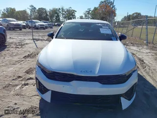 2025 Kia K5 GT-Line with VIN KNAG64J70S5273135, listed as a IAAI auction lot 41048578 with 4,640 mi miles. Bid and sale history available at carsss.com. Image 12.