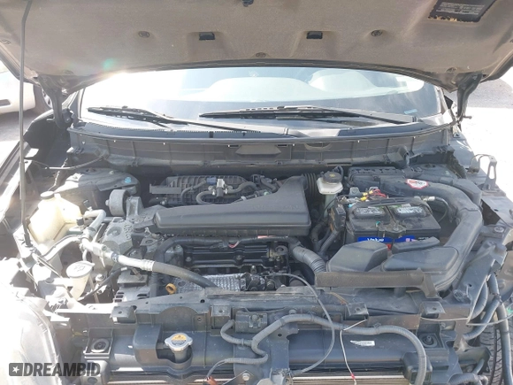 2015 Nissan Rogue S with VIN 5N1AT2MT6FC927129, listed as a IAAI auction lot 40239571 with 170,520 mi miles. Bid and sale history available at carsss.com. Image 10.