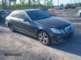 2011 Mercedes-Benz E-Class E 350 Luxury with VIN WDDHF5GB2BA459765, listed as a IAAI auction lot 41952686 with 148,237 mi miles. Bid and sale history available at carsss.com. Image 1.