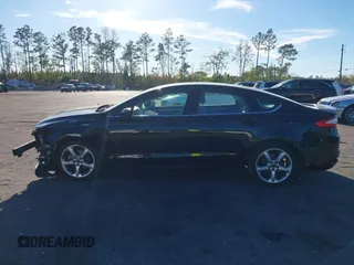 2016 Ford Fusion S with VIN 3FA6P0G70GR375847, listed as a IAAI auction lot 41818306 with 74,565 mi miles. Bid and sale history available at carsss.com. Image 14.