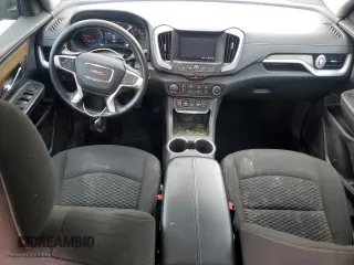 2020 GMC Terrain SLE z VIN 3GKALMEV7LL199034, wystawiony jako Copart lot #54479005 z przebiegiem 162 088 mil mil oraz Czysty tytuł • Clean title. Historia ofert i sprzedaży dostępna na DreamBid. Obrazek 8.