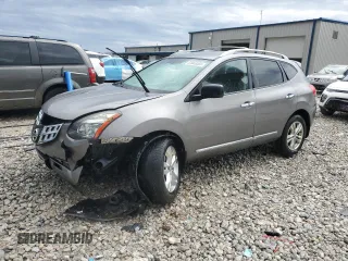 2015 Nissan Rogue S z VIN JN8AS5MV2FW251453, wystawiony jako Copart lot #53945365 z przebiegiem 113 952 mil mil oraz Czysty tytuł • Clean title. Historia ofert i sprzedaży dostępna na DreamBid. Obrazek 1.