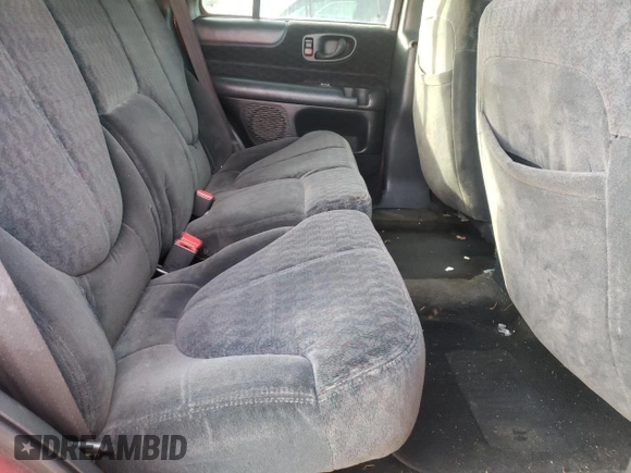 2001 GMC Jimmy SLE with VIN 1GKDT13W912185013, listed as a Copart auction lot 83922514 with 0 mi miles and Salvage Title. Bid and sale history available at carsss.com. Image 11.