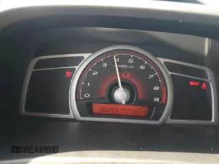 2007 Honda Civic Si z VIN 2HGFA55507H710127, wystawiony jako Copart lot #58890785 z przebiegiem 186 259 mil mil oraz Szkoda całkowita • Salvage title. Historia ofert i sprzedaży dostępna na DreamBid. Obrazek 9.