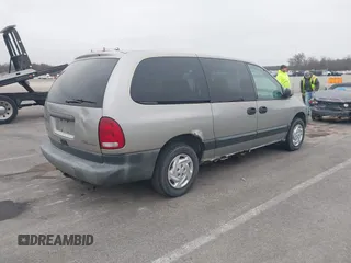 1996 Dodge Caravan Sport with VIN 2B4GP4436TR674232, listed as a IAAI auction lot 40867647 with Not Provided miles and . Bid and sale history available at carsss.com. Image 4.