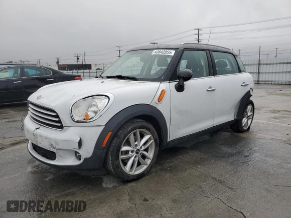 2013 MINI Countryman с VIN WMWZB3C56DWM07475, выставлен на аукционе Copart как лот 43842055 с пробегом 95 003 миль миль и Списание • Salvage title. История ставок и продаж доступна на DreamBid. Изображение 1.