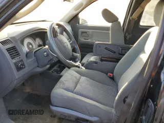 2005 Dodge Dakota SLT with VIN 1D7HW42N75S269518, listed as a Copart auction lot 71501904 with 105,673 mi miles and Clean Title. Bid and sale history available at carsss.com. Image 7.